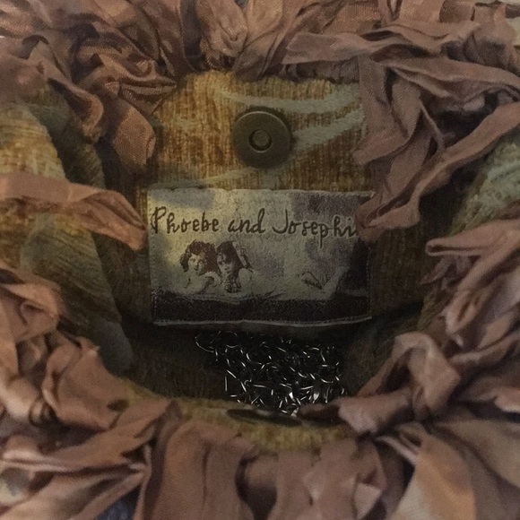 Phoebe and Josephine Handbag - Picture 6 of 14